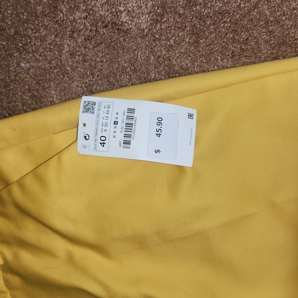 Yellow tapered ankle pants - Picture 4 of 5